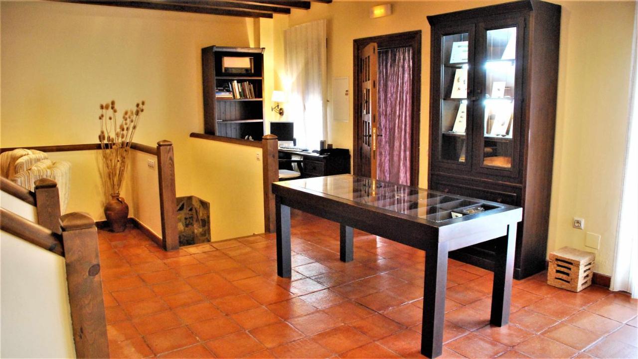 Casa De Vacaciones En Parque Nacional De Cabanero Navas de Estena Luaran gambar
