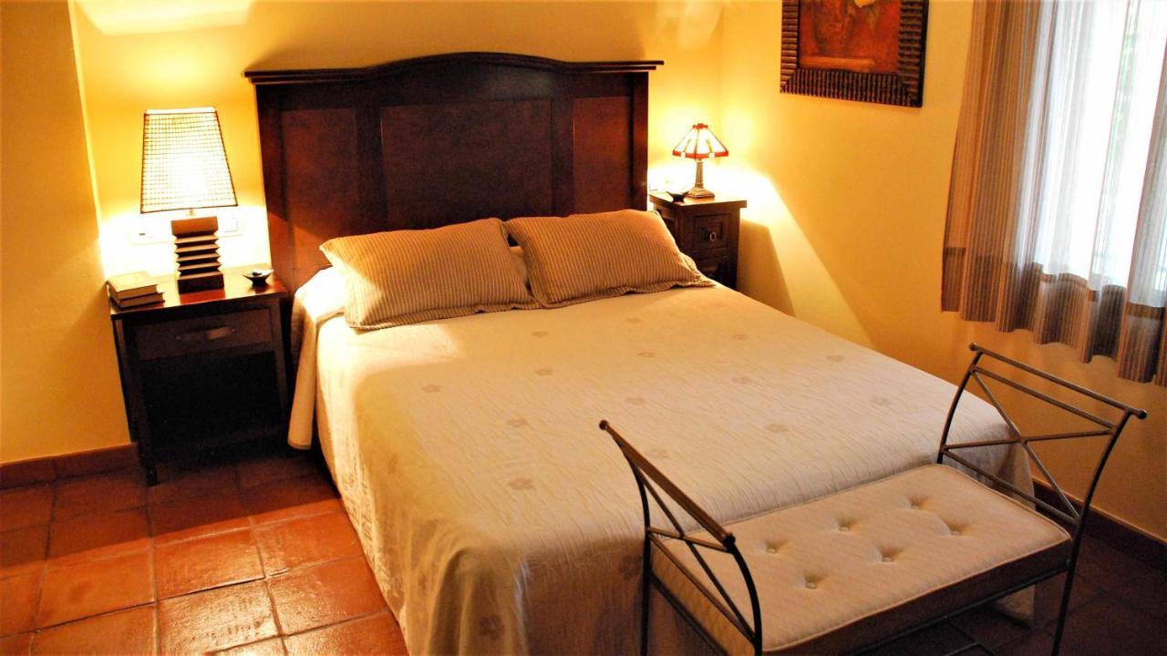 Casa De Vacaciones En Parque Nacional De Cabanero Navas de Estena Luaran gambar